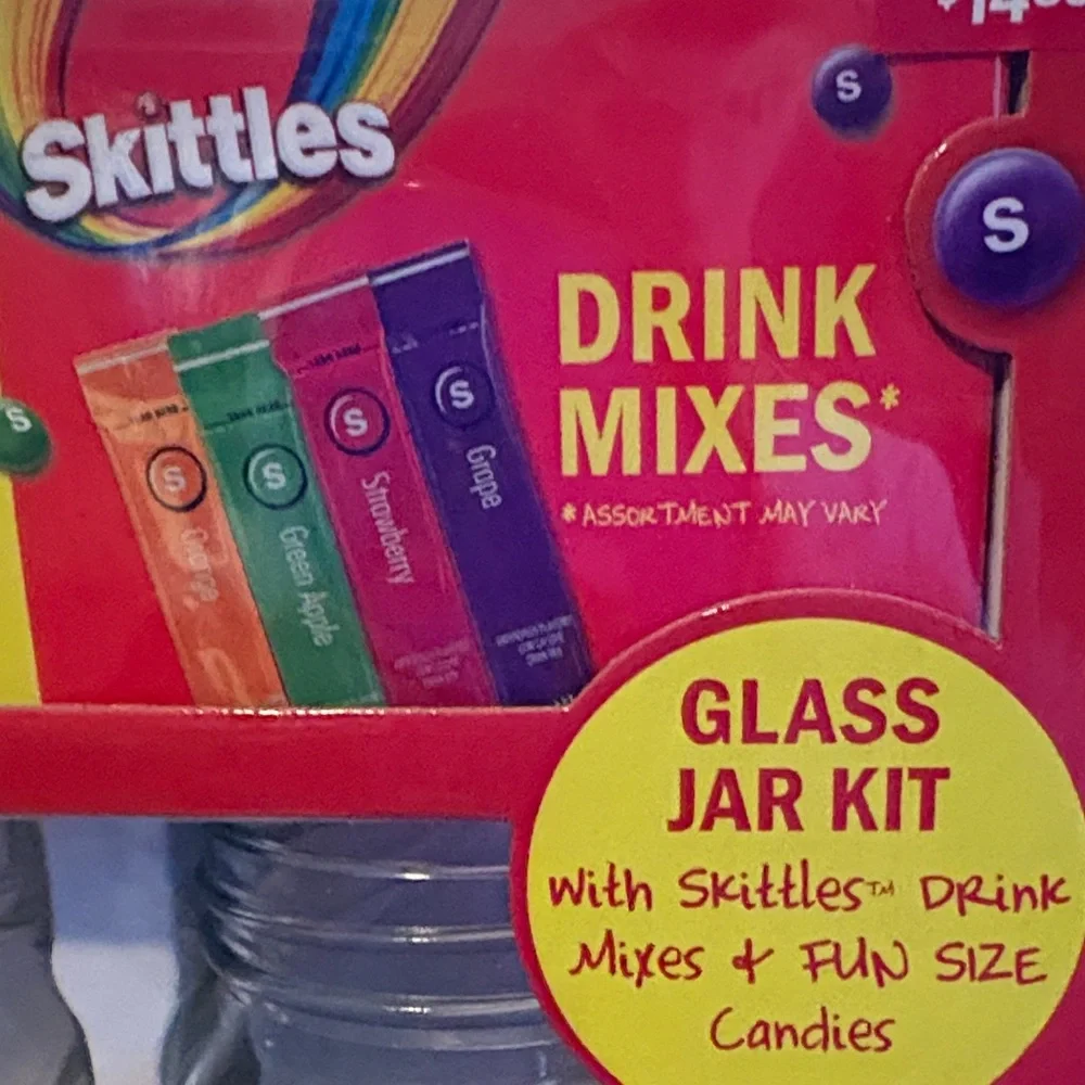 Skittles Glass Jar Kit and Drink mix